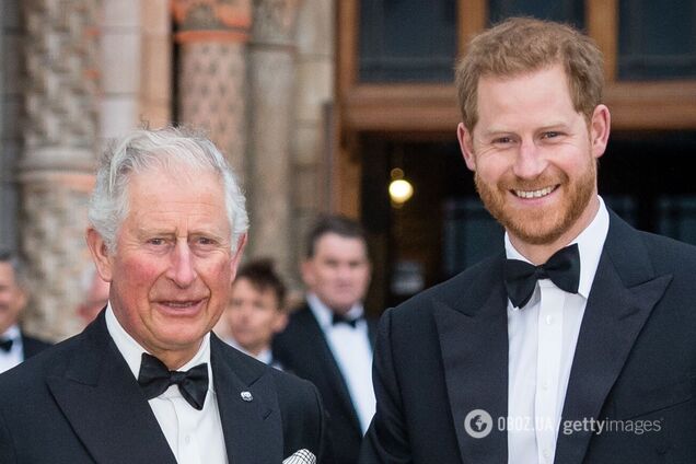 Зʼявилися подробиці першої за 19 місяців зустрічі Чарльза III із принцом у вигнанні Гаррі