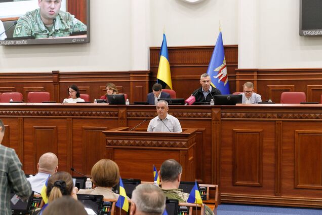 Киевсовет увеличил поддержку Сил безопасности и обороны столицы на 4 млрд грн