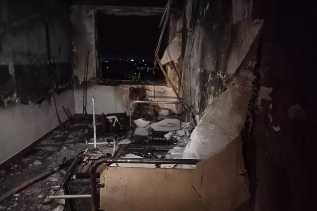 Говорят, что курил в постели: в Ужгороде в результате пожара в больнице погиб пациент. Фото и видео