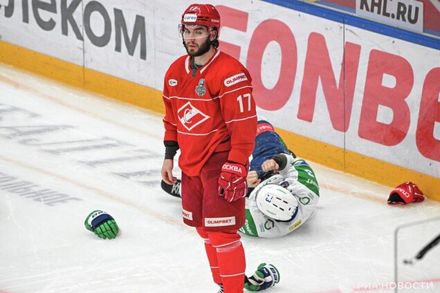 Скандал у РФ. Російських хокеїстів масово дискваліфікують