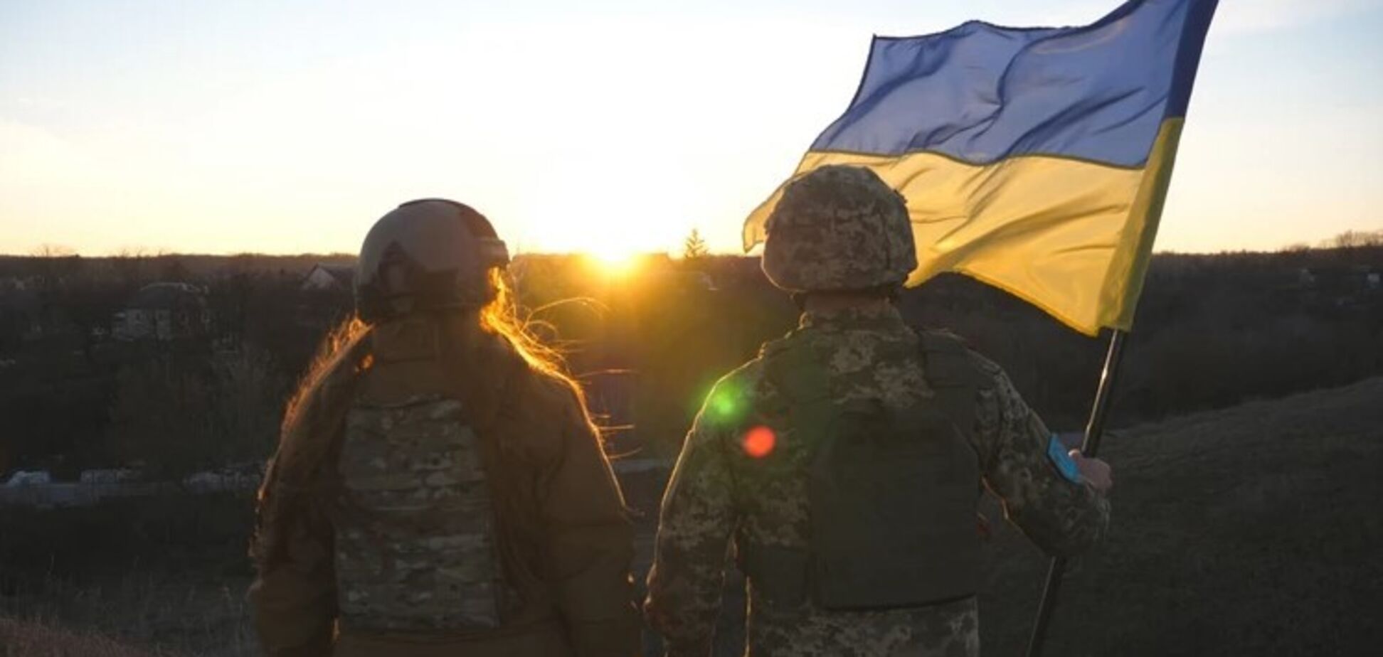 Сколько мужчин и женщин готовы с оружием в руках защищать Украину: результаты опроса