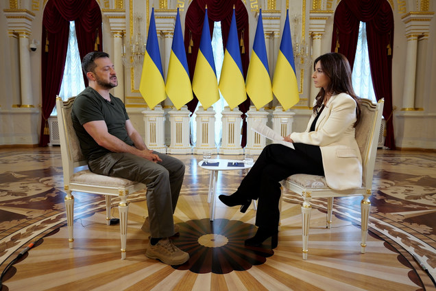 'Он должен был заплатить больше': Зеленский рассказал об ожиданиях от встречи Трампа с Путиным на Аляске. Видео