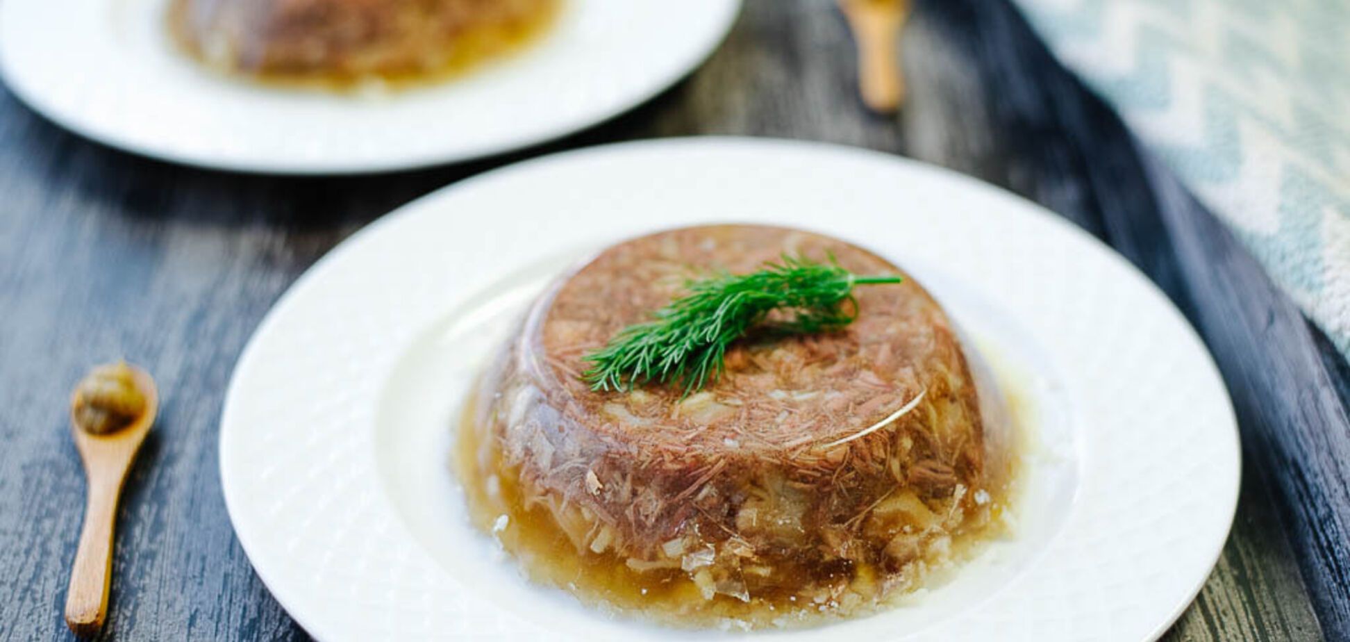 Як приготувати прозорий холодець з курки: швидкий рецепт на свята