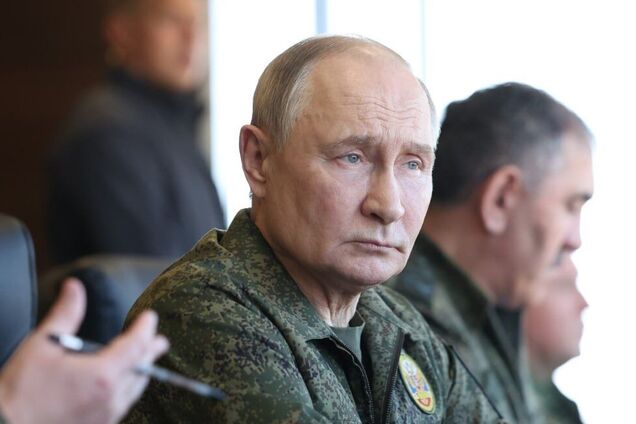 Герасимова не було поруч з Путіним на навчаннях 'Захід-2025': у мережі вказали на цікавий нюанс