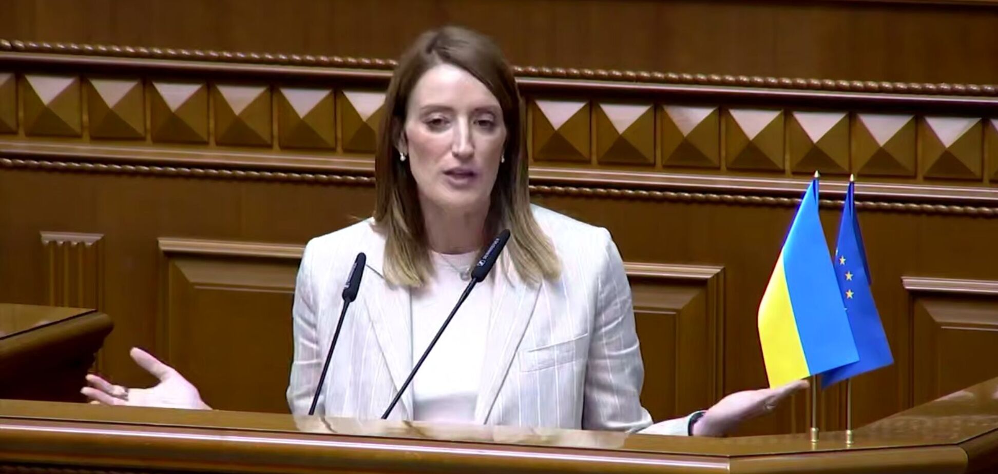'Большинство Европарламента – за': Мецола в Киеве сделала неожиданное заявление о вступлении Украины в ЕС. Видео
