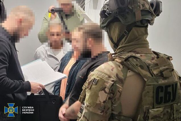 шахрайство, вилучені документи, обшуки сбу, затримання шахраїв