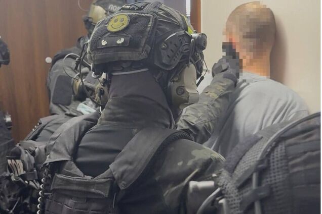 В Киеве разоблачили новый мошеннический кол-центр