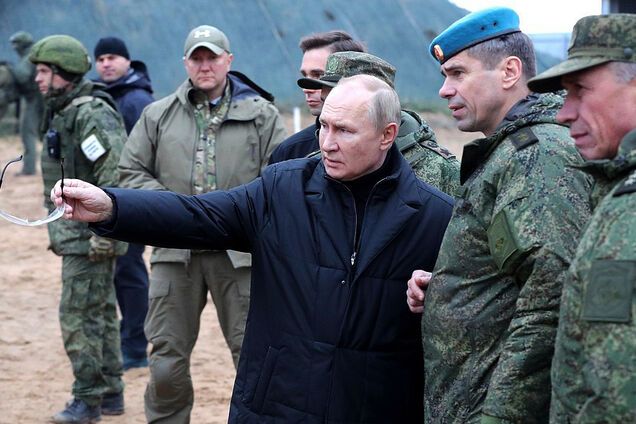 Летом апогея не получилось, а осенью шансов еще меньше: опасность нового наступления РФ оценил военный эксперт Мельник