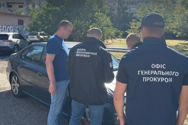 Экс-чиновнику объявили подозрение в присвоении государственных денег