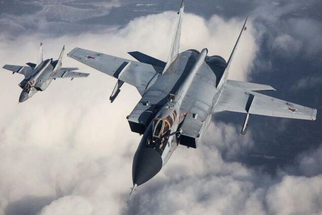 В Липецкой области РФ разбился носитель 'Кинжалов' МиГ-31: что известно