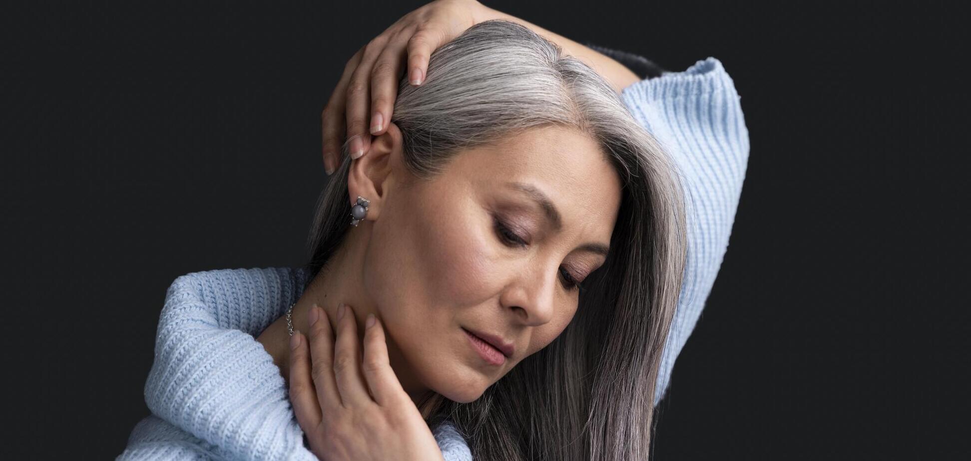 Как замаскировать седину без окрашивания: действенные хитрости