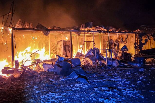 Оккупанты атаковали Одесщину, произошли пожары: погибла женщина, три человека пострадали. Фото и видео