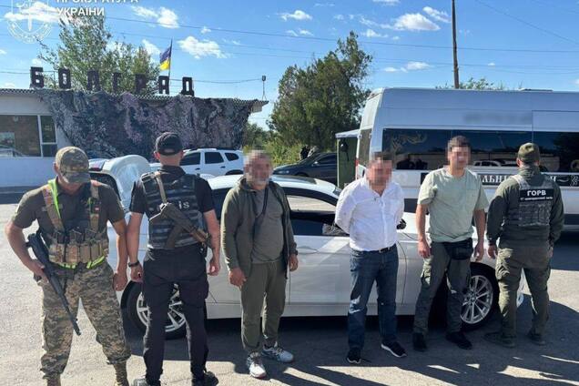 Организатор выдавал себя за прокурора: в Одесской области разоблачили новую схему переправки мужчин через госграницу. Фото