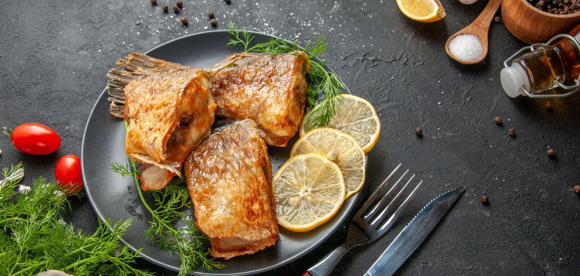 Чому не виходить смачно посмажити рибу: помилки, які допускають всі