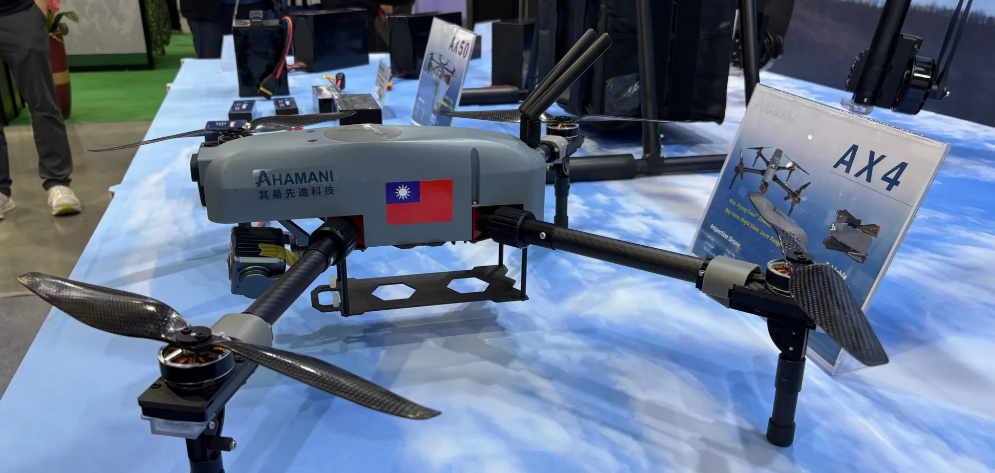 Польща стала найбільшим покупцем безпілотників з Тайваню: у Bloomberg розкрили подробиці