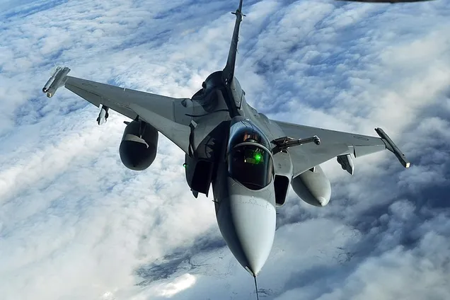 Угорський винищувач Gripen