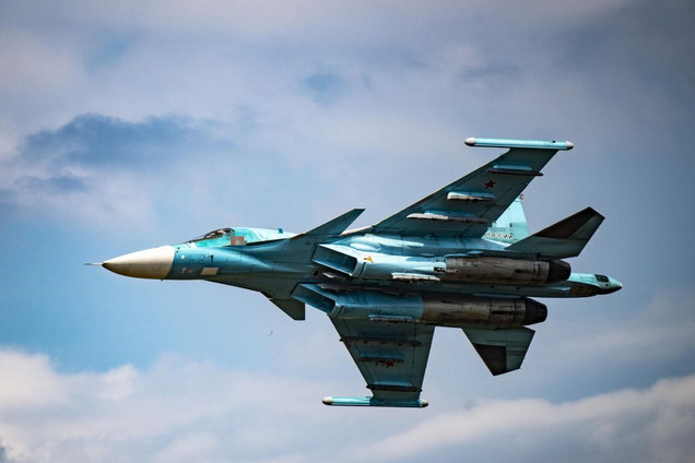 Силы обороны сбили российский самолет Су-34, совершавший атаки по Запорожью
