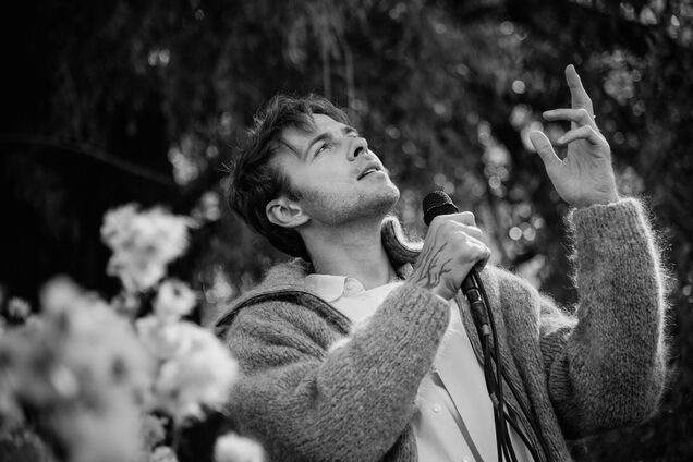 Макс Барських анонсував мініальбом 'Місто дощів': перший сингл 'Все ок' уже в мережі