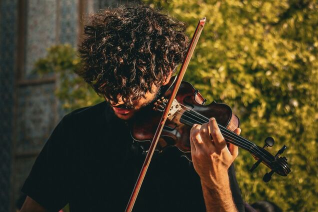 Музиканти по-іншому відчувають біль: дослідження вчених