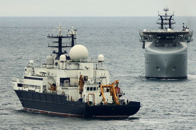 Російський корабель стежив за підводними кабелями Європи – FT