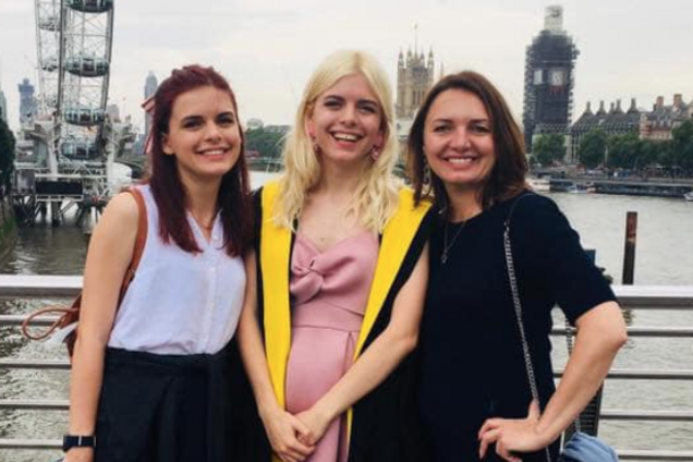 'Здесь все разговаривают на русском языке. Это не Украина'. Мирослава Гонгадзе рассказала о впечатлениях дочерей от поездки на Родину в 2008 году