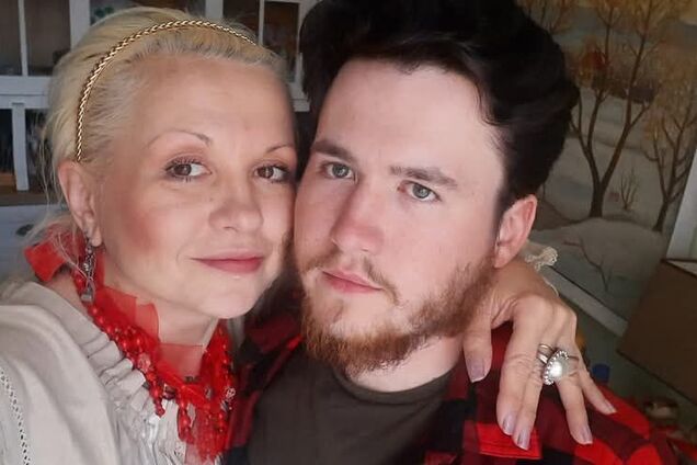 'Новини із суду у справі про вбивство Парубія шокували': письменниця Чернінька заявила, що ростила сина сама