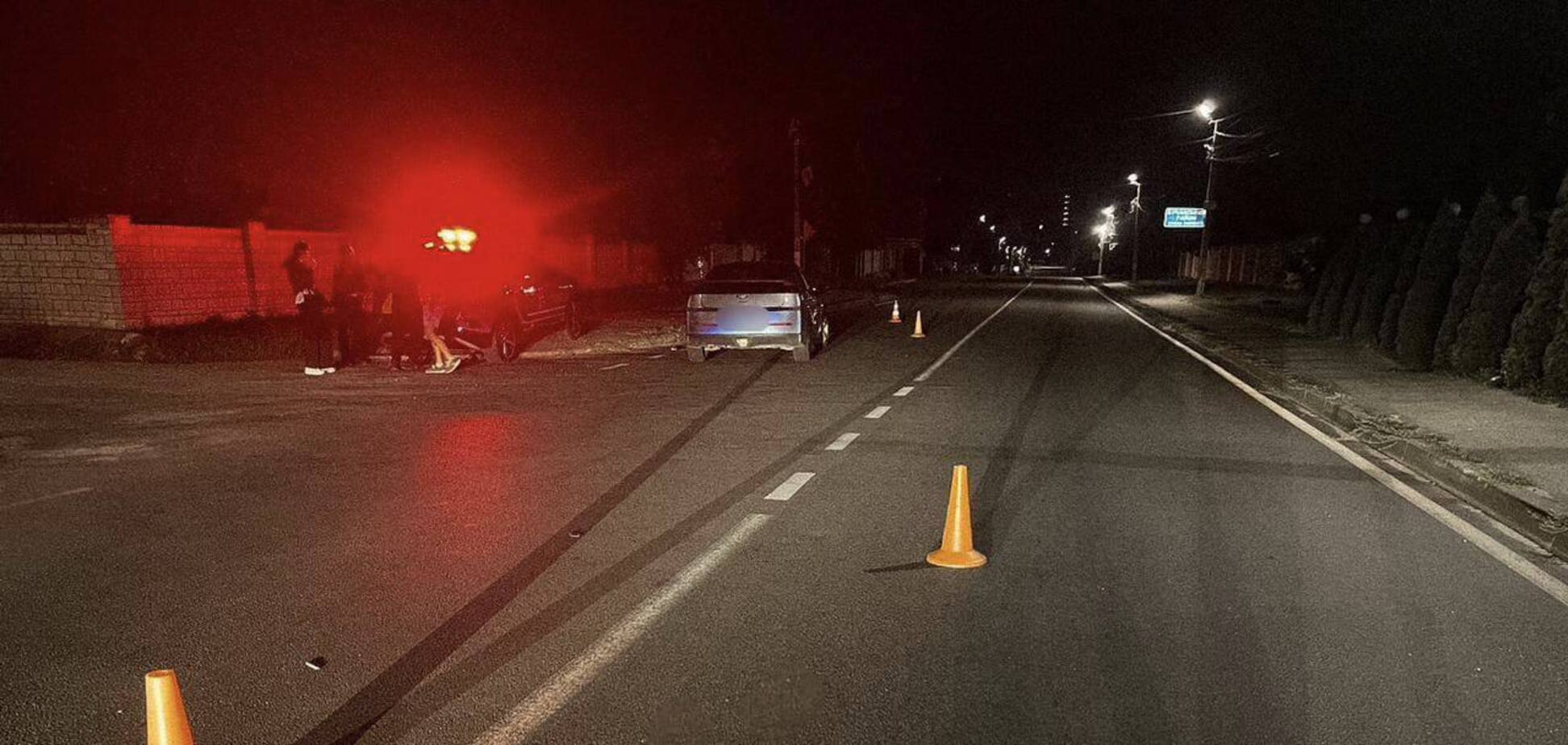 Під Києвом легковик збив на смерть пішохода. Подробиці ДТП та фото