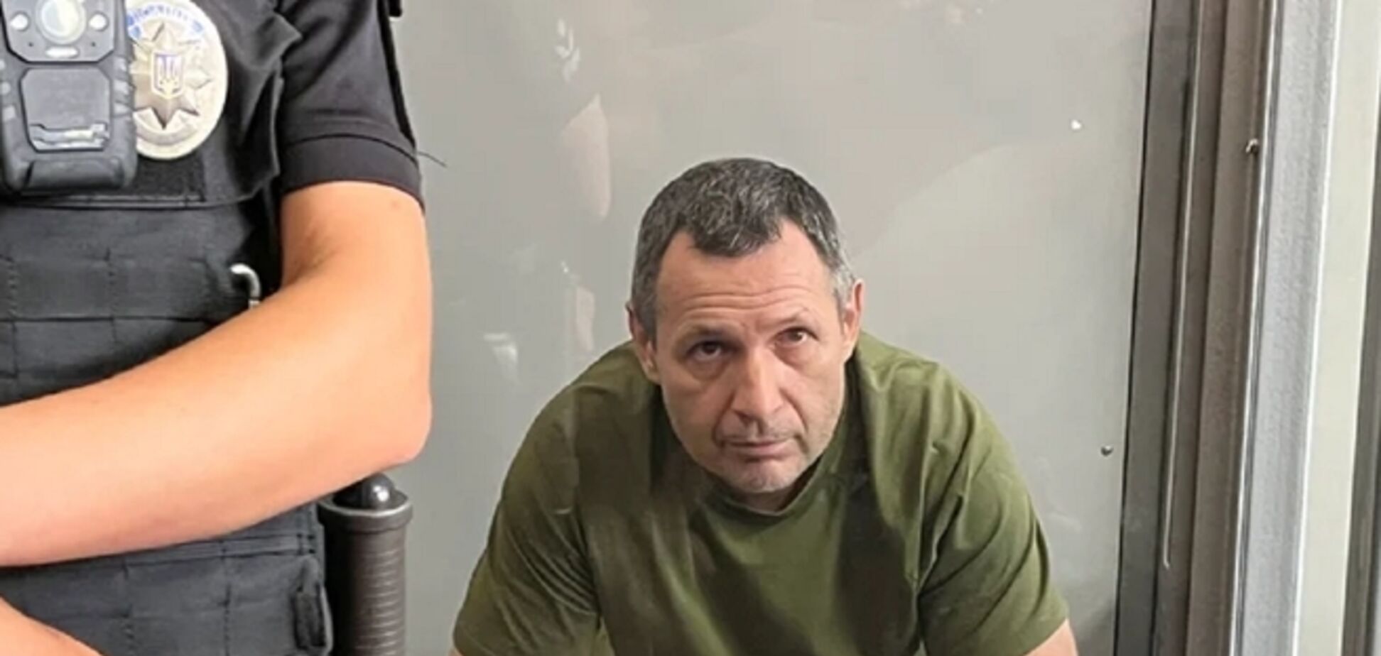 'Ні з ким особливо не спілкувався': сусіди розповіли про підозрюваного в убивстві Парубія. Відео