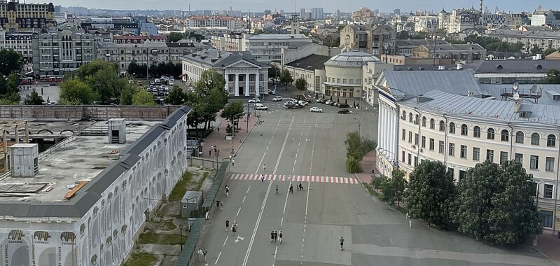 Серце Подолу: який вигляд мали Гостиний двір та Контрактова площа в Києві у 1920-х роках. Фото