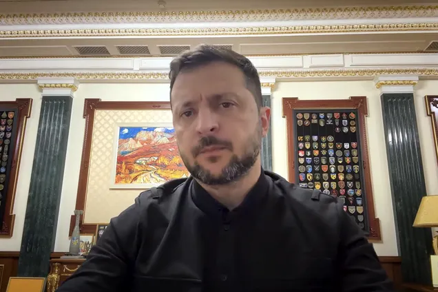 'Ни один террорист в мире не позволял себе такого': Зеленский назвал ситуацию на захваченной Россией ЗАЭС критической