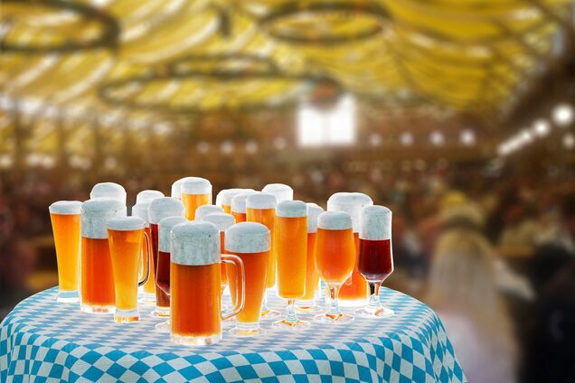 З танцями, пивом та вечерею: у Європі запустять спецпоїзд на 'Октоберфест'