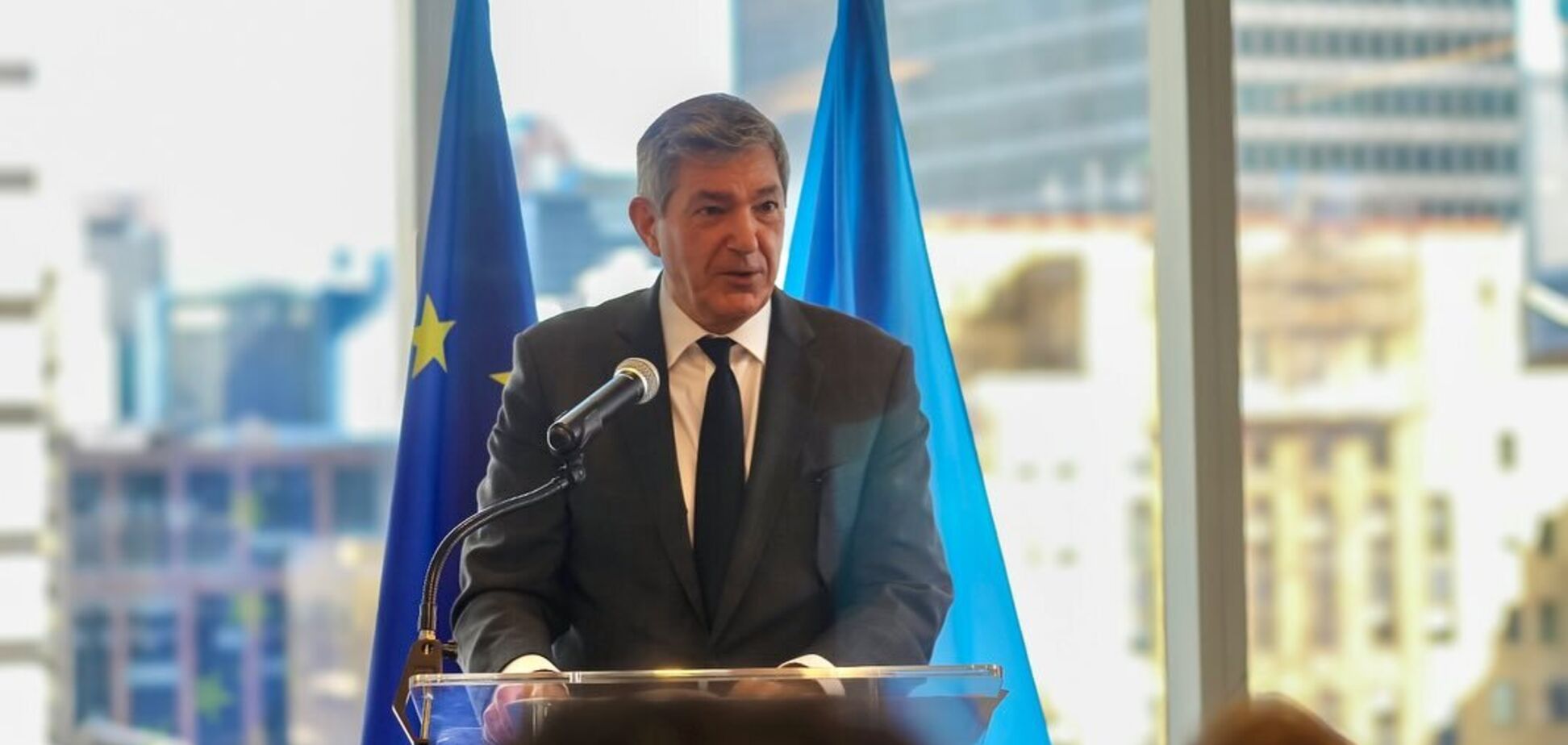 'Украина героически противостоит России': в ЕС назвали условие для реальных переговоров о мире