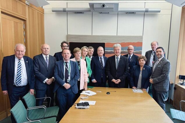 Посилення санкцій проти РФ і зброя: Порошенко у Британії провів переговори із урядовцями і депутатами