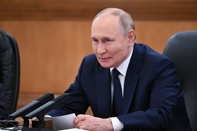 'Готовий до контактів': Путін назвав 'найкраще місце' для зустрічі з Зеленським і розповів про 'сльози Януковича'. Відео