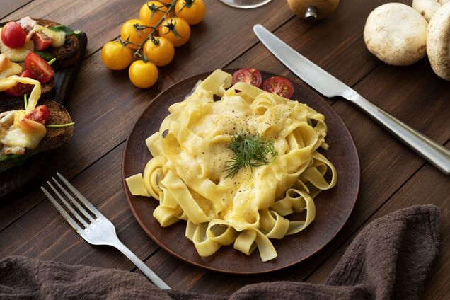 Макароны с сыром будут еще вкуснее: как удивить семью привычным блюдом