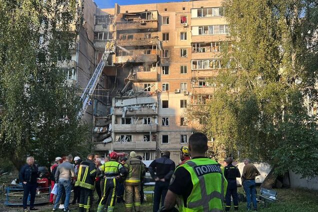 Армия России атаковала Украину баллистикой и 'Шахедами': десятки взрывов в разных городах, есть жертвы и серьезные повреждения. Все детали