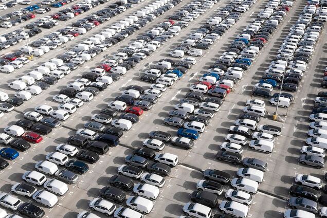 Иллюстрация - парковка автомобилей