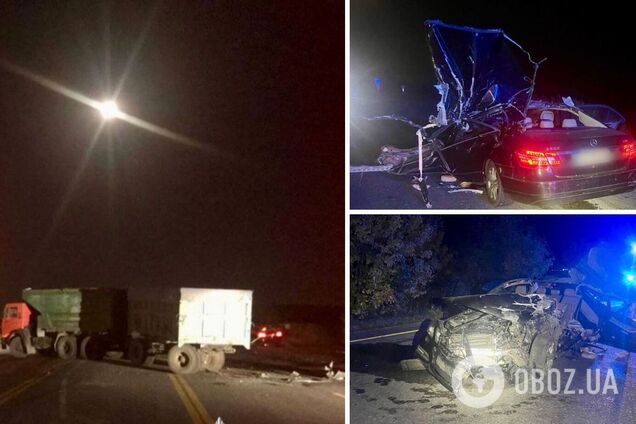 На Киевщине Mercedes на скорости протаранил грузовик: есть погибший и пострадавшая. Подробности и фото
