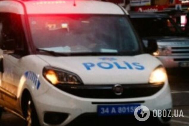 У Туреччині озброєний підліток напав на поліцейську дільницю і застрелив двох копів: його поранили і затримали