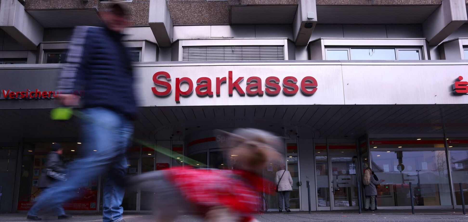 У Німеччині під час різдвяних свят викрали з банку десятки мільйонів євро