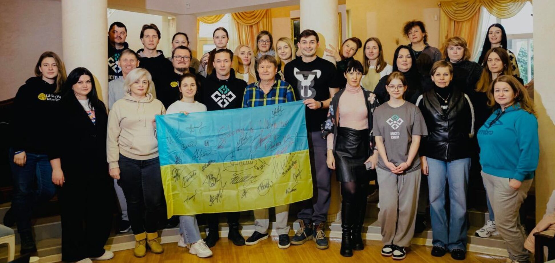 'Нельзя привыкнуть к аду': волонтер Евгений Гилин – о жизни в Херсоне, единении людей и российском терроре