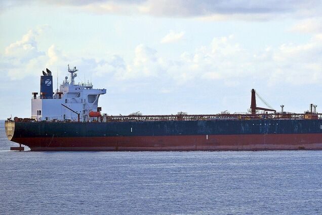 Злякались захоплення американцями? У Венесуелу повернулись чотири танкери, які нещодавно вийшли у 'темному режимі'