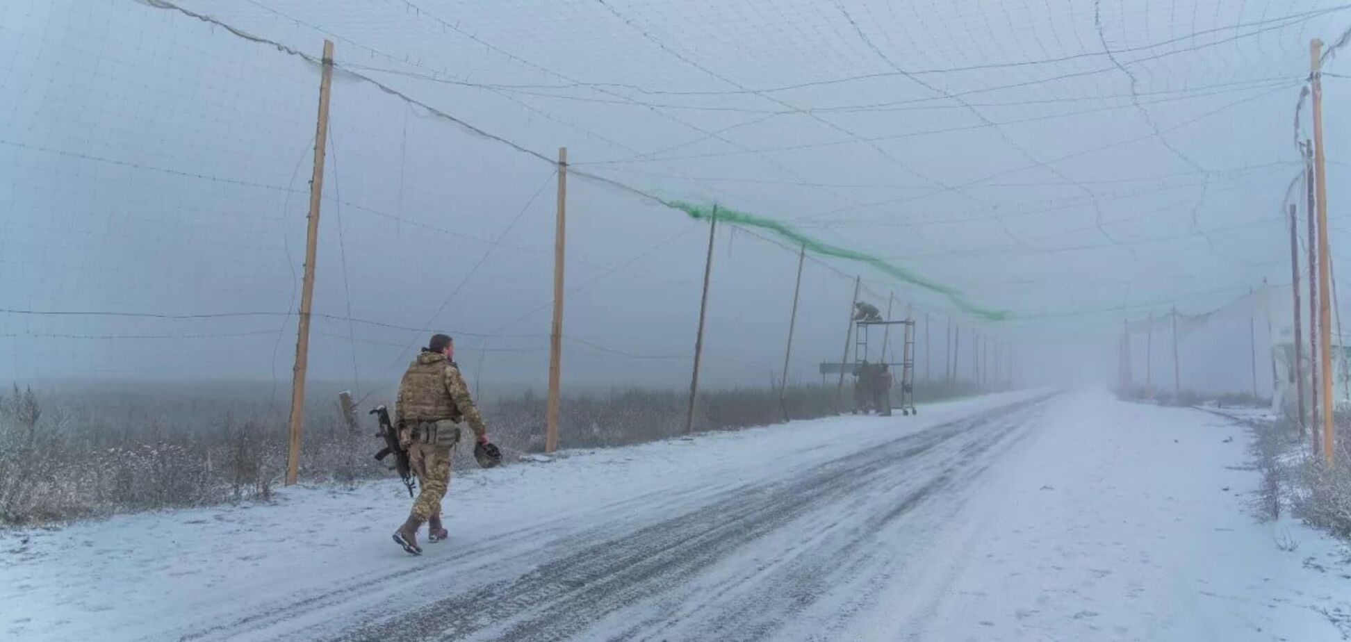 На дорогах Запоріжжя пошкоджені антидронові тунелі: у чому причина. Фото