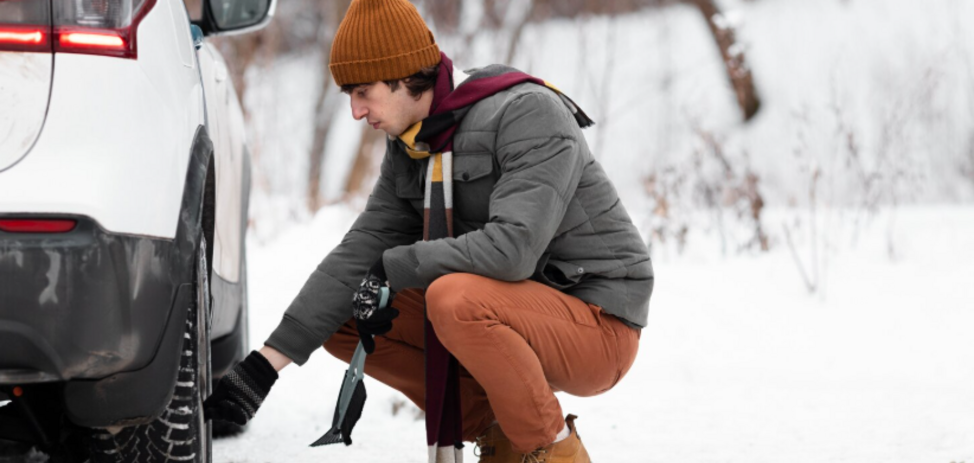 Що робити, якщо вас занесло на льоду під час керування авто: покрокова інструкція