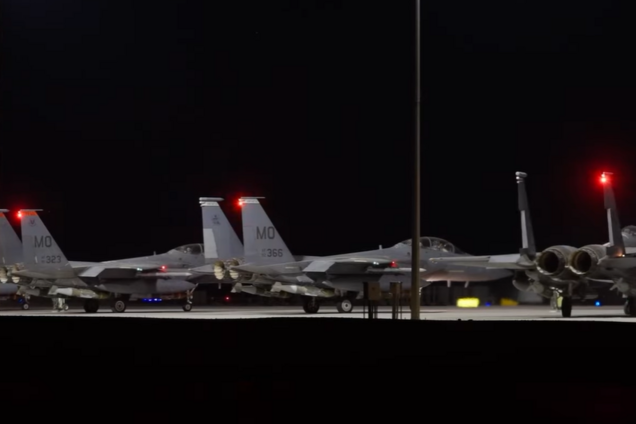 США заявили про масовану атаку по цілях ІДІЛ у Сирії