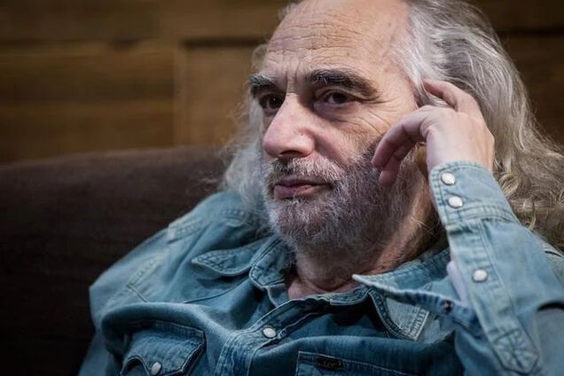 Перенес операцию: в Словакии напали на журналиста, известного критикой власти