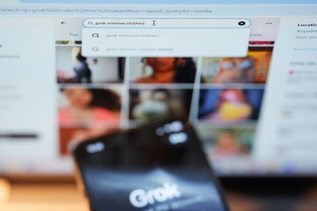 Игра на раздевание не прошла: в Британии начали официальное расследование в отношении чат-бота Grok Илона Маска