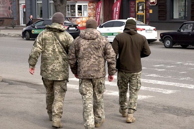 ТЦК не можуть затримувати громадян: суд скасував мобілізацію чоловіка