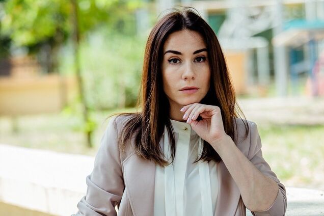 Була на дні: головна зірка серіалу 'Школа' з відчаю пішла на звичайну роботу та пояснила, чому їй не дають ролей