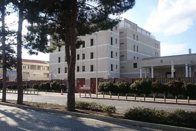 Найденный мертвым в посольстве России на Кипре 'дипломат' мог быть шифровщиком спецслужб – СМИ